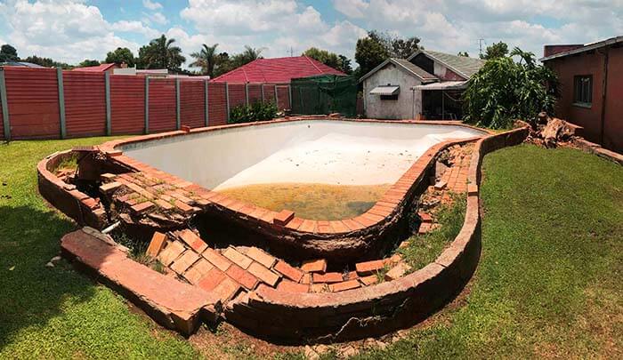 Foundation Crack on Pool